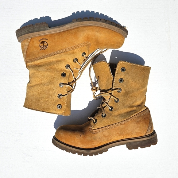 Timberland Fleece Lining Ankle Boots - Picture 2 of 8